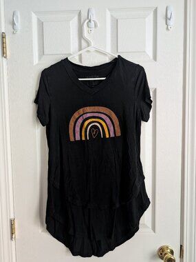 Latched Mama - Beige Rainbow, Black Shirt